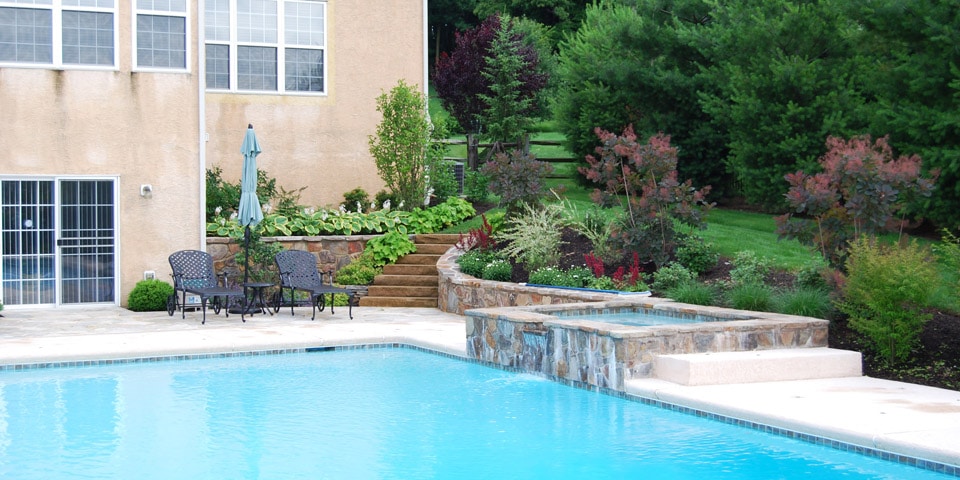 landscaping around pool